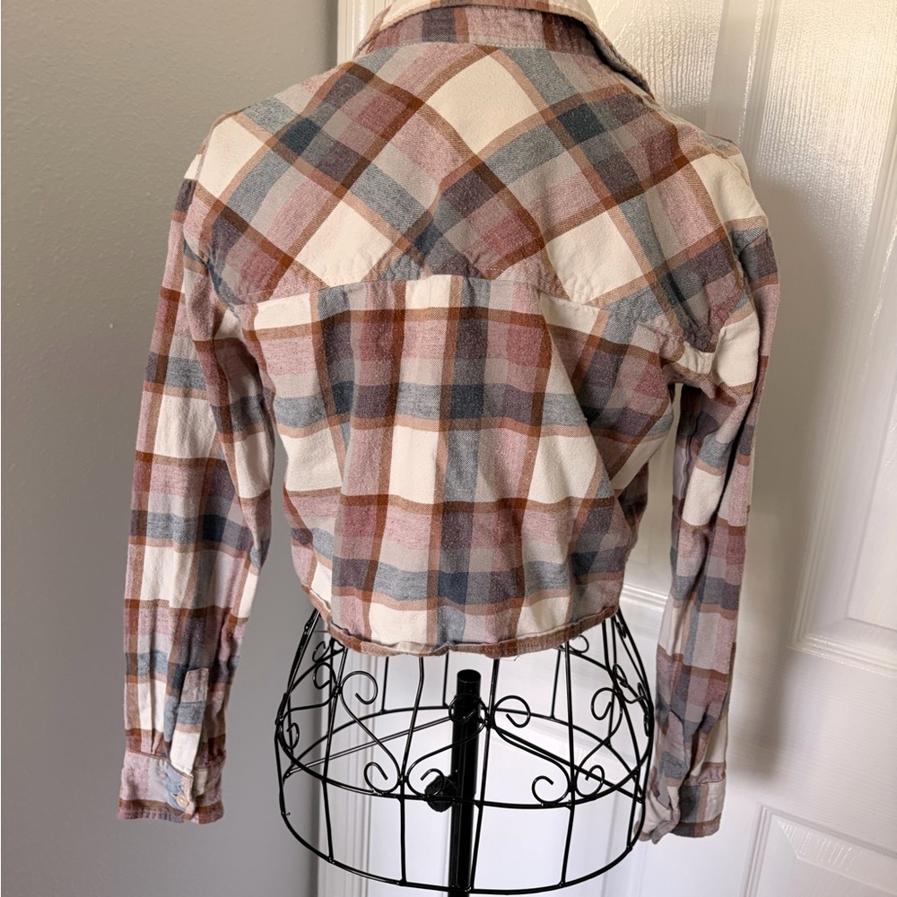 RSQ Plaid Button-Up Shirt in Cream, Rust & Gray Tones - Picture 4 of 6